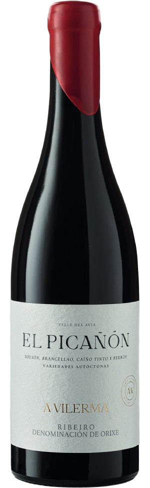 bodella de vino tinto el picañon de A vilerma jose pariente ribeiro galicia españa